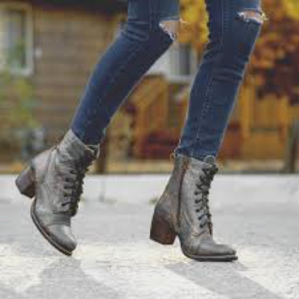 Bed Stu Gray Lace Up Boots with Distressed Finish size 11 - Picture 2 of 8
